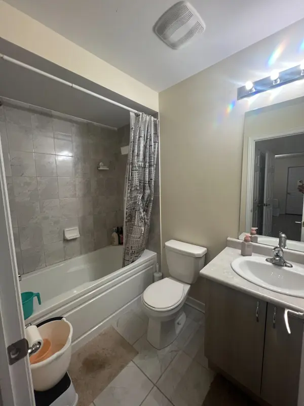 200 Veterans DR E #100, Brampton, ON L7A 5K7