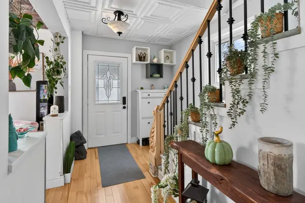 110 Main ST E, Smiths Falls, ON K7A 1B2