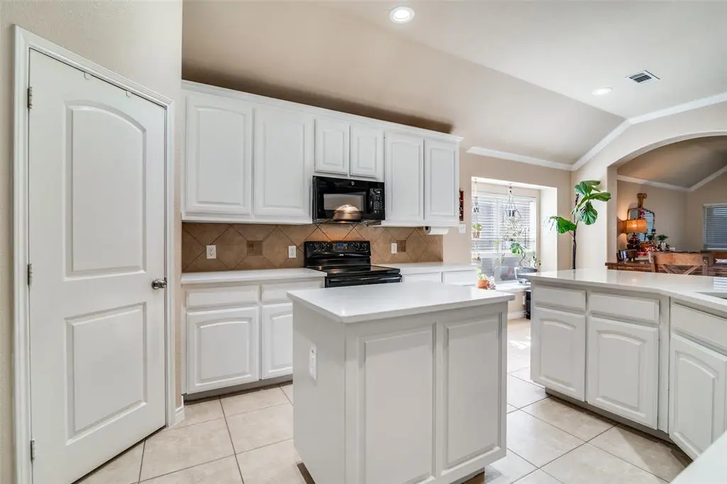 1127 Johnson City Avenue, Forney, TX 75126