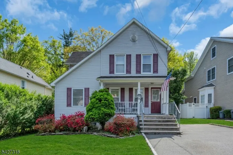 818 Summit Ave, Westfield Town, NJ 07090