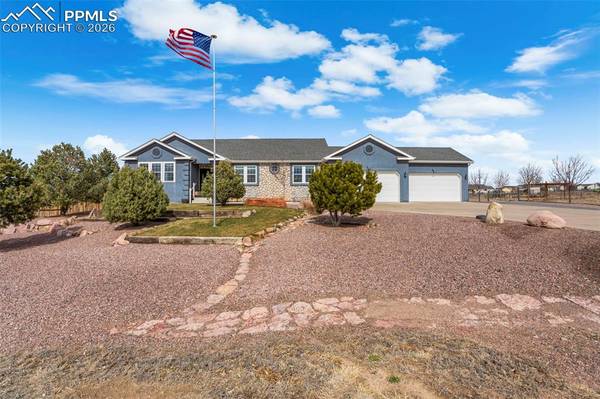 1655 W Camino De Los Ranchos, Pueblo West, CO 81007