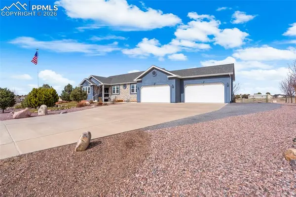 1655 W Camino De Los Ranchos, Pueblo West, CO 81007
