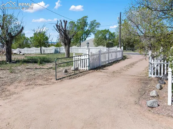 10355 Link RD, Fountain, CO 80817