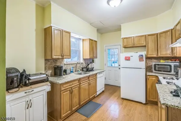 20 Maple Ave, Springfield Twp., NJ 07081