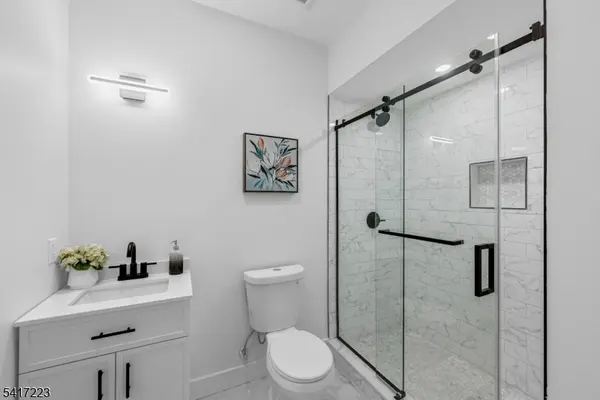 3 Terrace Pl, Belleville Twp., NJ 07109