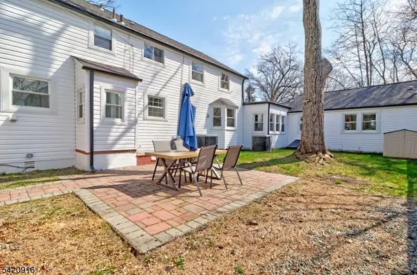 95 W Northfield Rd, Livingston Twp., NJ 07039