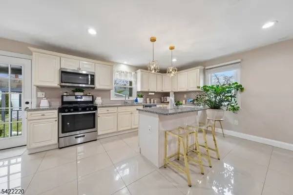 1269 Crescent Ave, Roselle Boro, NJ 07203