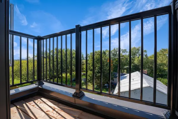 715 Heathrow PATH, Oshawa, ON L1K 3G4