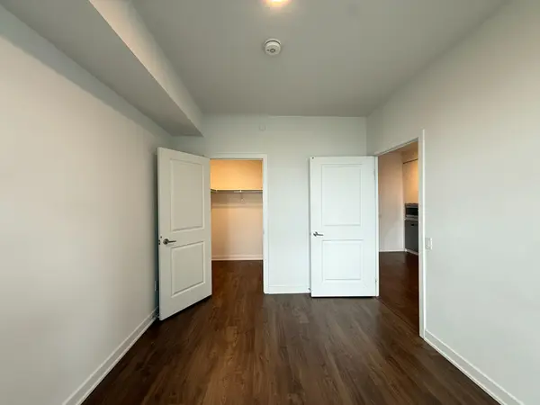 50 Upper Mall WAY #2703, Vaughan, ON L4J 0L8