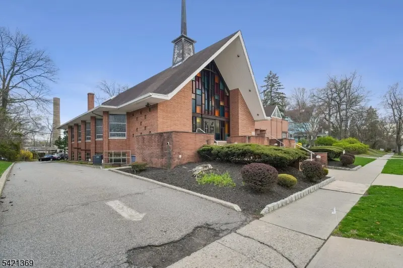 153 Park St, Montclair Twp., NJ 07042