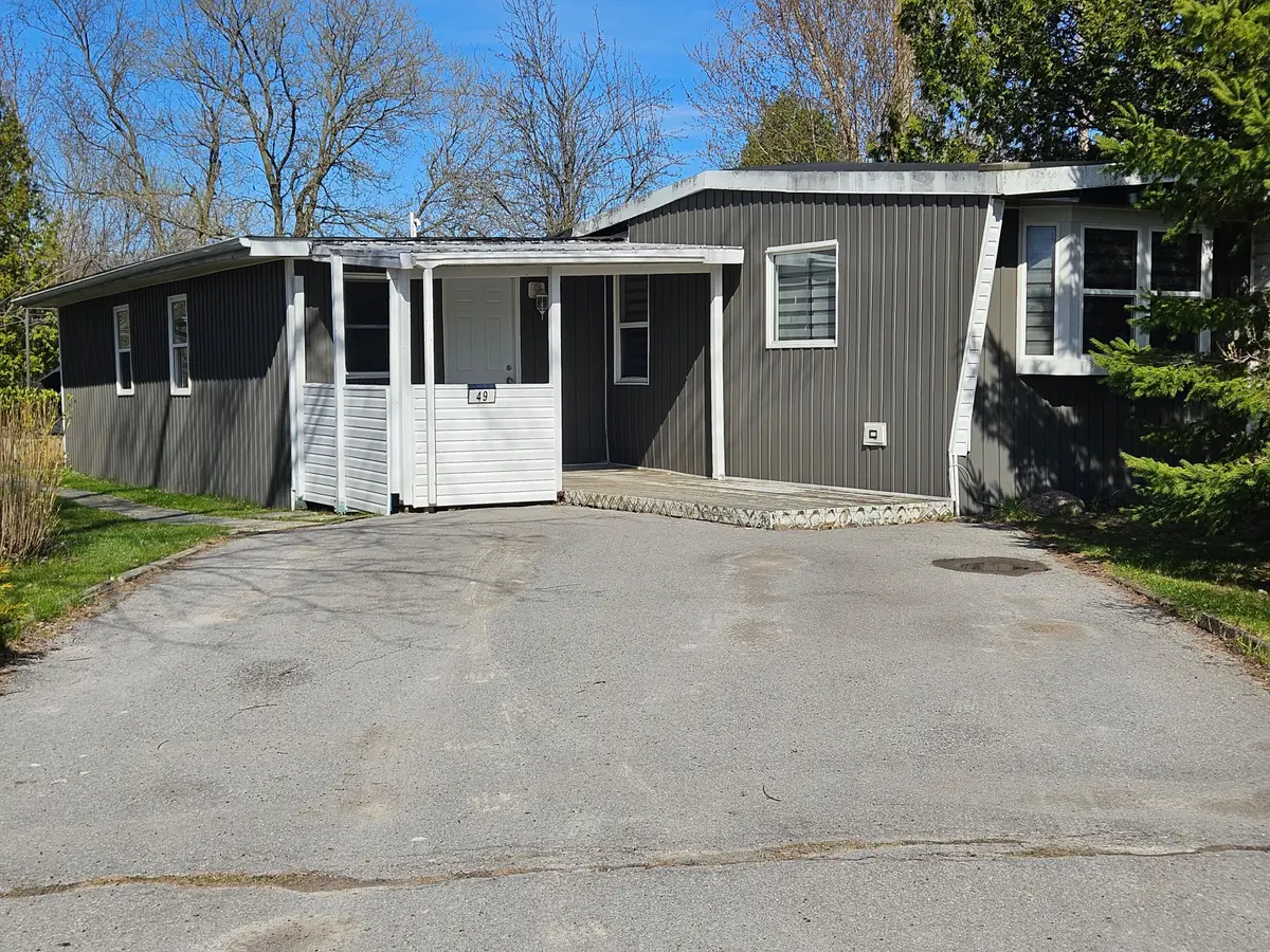 49 Hillview DR, Hamilton Township, ON K9A 0X9