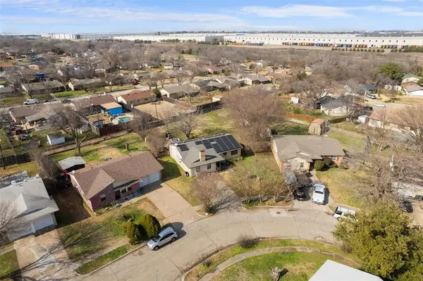 221 Caraway Drive, Mesquite, TX 75149