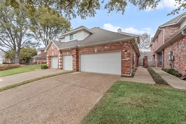 537 Lochngreen Trail, Arlington, TX 76012