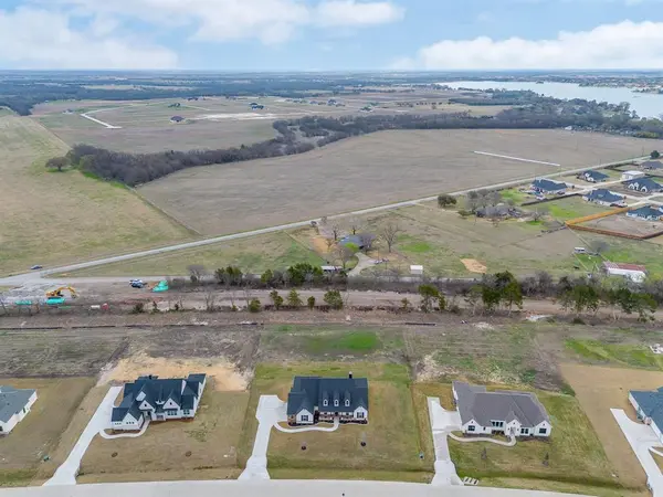 133 Aiden Drive, Waxahachie, TX 75165