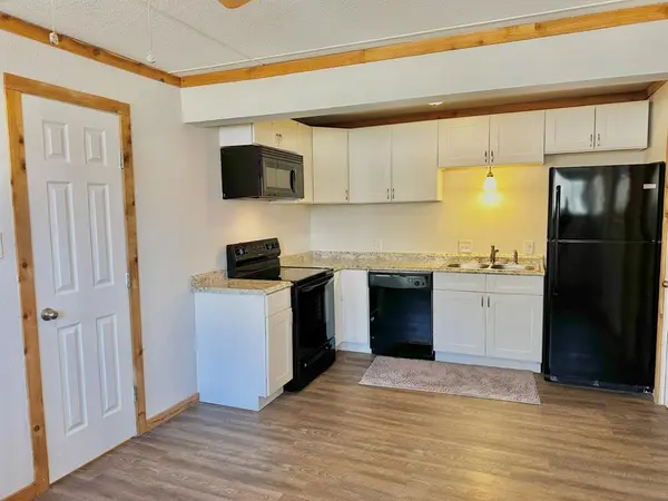 161 Elizabeth Street #B, Pottsboro, TX 75076