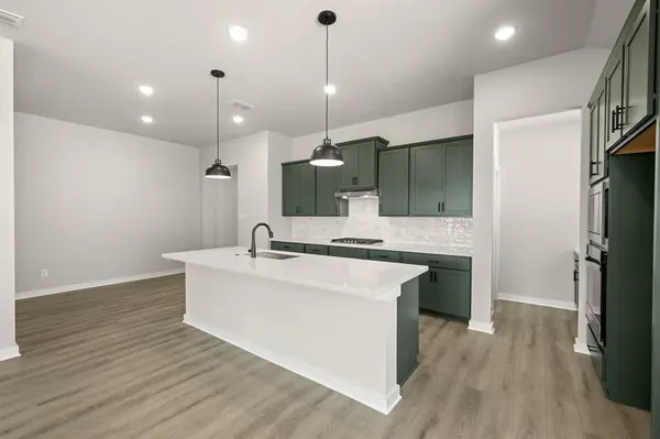 8720 Preakness Street, Aubrey, TX 76227