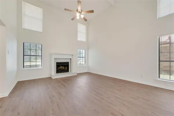 148 High Pointe Lane, Cedar Hill, TX 75104