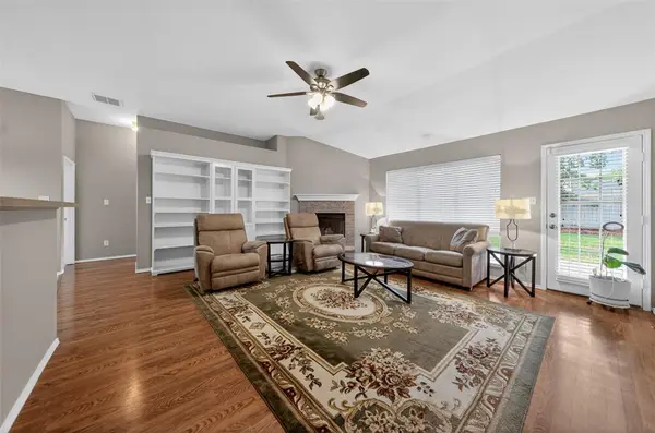 514 Noah Lane, Lindale, TX 75771