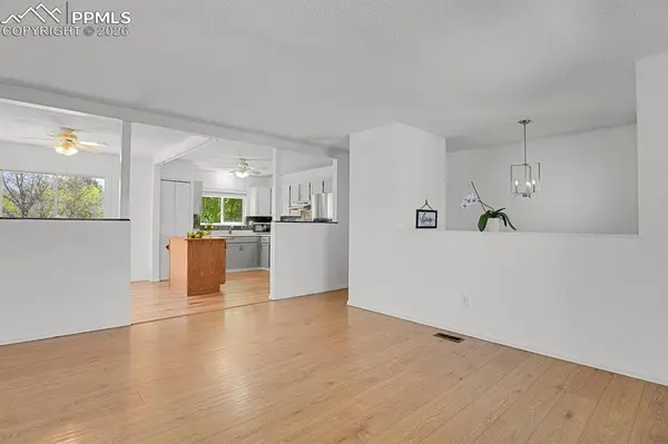 2965 Maroon Bells AVE, Colorado Springs, CO 80918