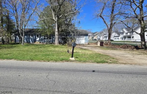 56 Hickory Ln, Berkeley Twp., NJ 08721