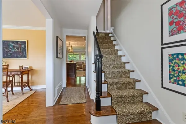 282 Forest Ave, Glen Ridge Boro Twp., NJ 07028