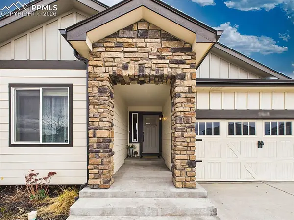 5618 Makalu DR, Colorado Springs, CO 80924