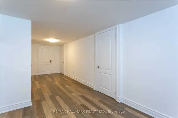 56 Courton DR #Bsmnt 2, Toronto E04, ON M1R 1K8