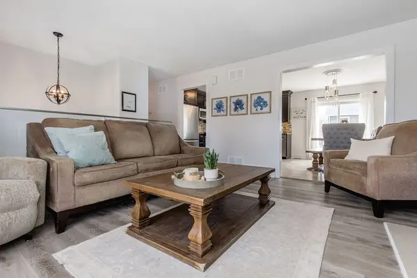 48 John ST, Severn, ON L0K 1E0