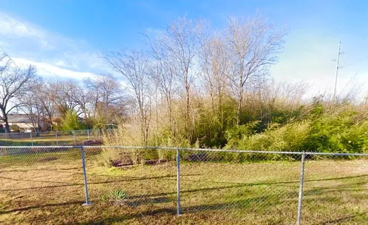 417 Diamond Avenue, Fort Worth, TX 76102