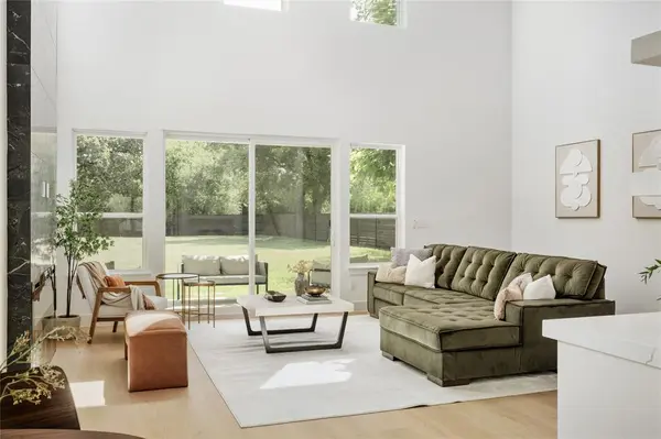 4046 Baker Avenue, Dallas, TX 75212