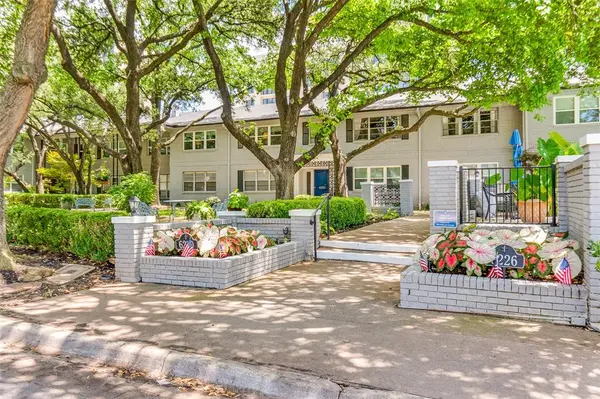 6230 Bandera Avenue #A, Dallas, TX 75225