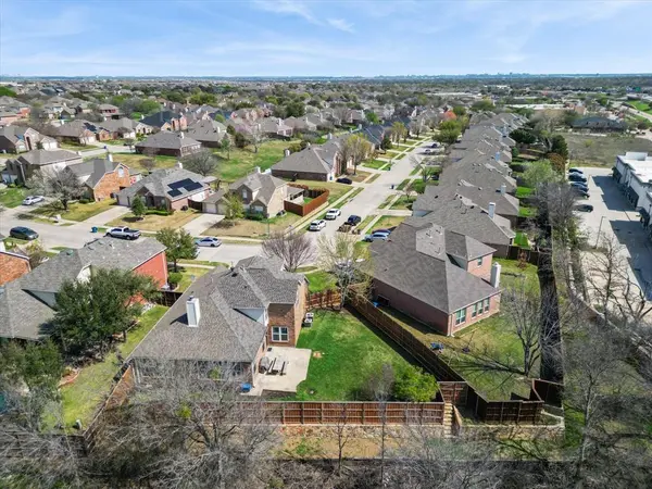 222 Lairds Drive, Coppell, TX 75019