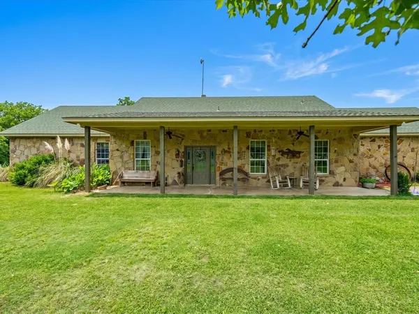 426 County Road 3435, Paradise, TX 76073