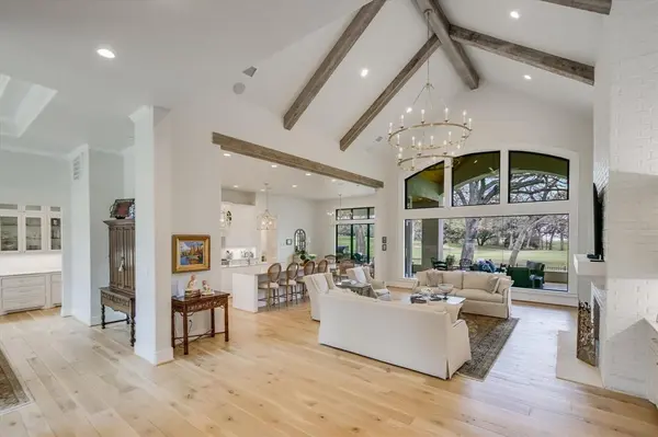 1005 Cats Eye, Horseshoe Bay, TX 78657