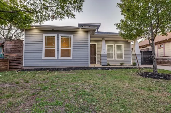 619 Buckalew Street, Dallas, TX 75208