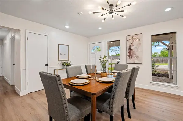 913 Ronald Street, White Settlement, TX 76108