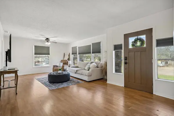 1460 Forrest Drive, Canton, TX 75103