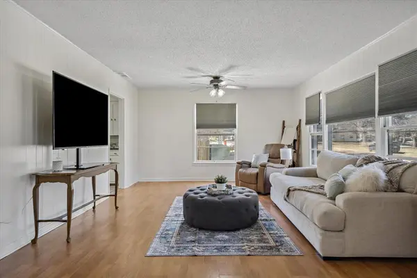 1460 Forrest Drive, Canton, TX 75103