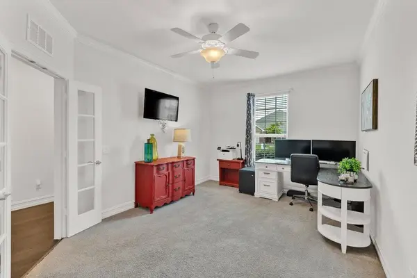 820 Basket Willow Terrace, Fort Worth, TX 76052