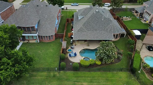 210 Victory Lane, Mansfield, TX 76063