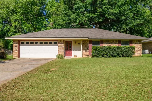 3207 Pine Haven Lane, Haughton, LA 71037