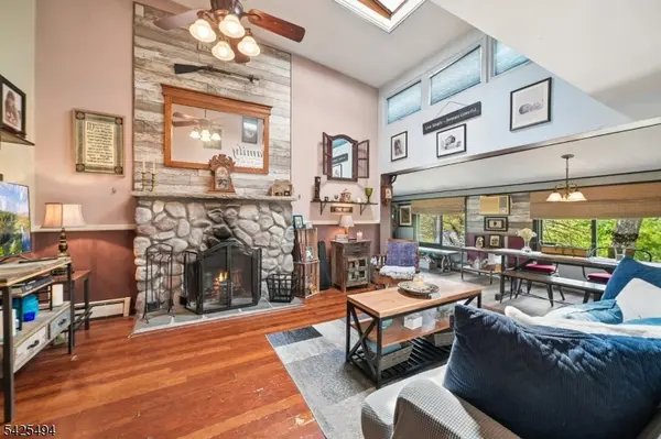 69 Lindys Dr, West Milford Twp., NJ 07480