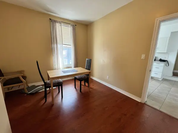 374 Dundas ST E #2, Toronto C08, ON M5A 2A3