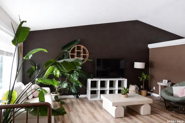 671 Fairbrother PLACE, Saskatoon, SK S7S 1J2