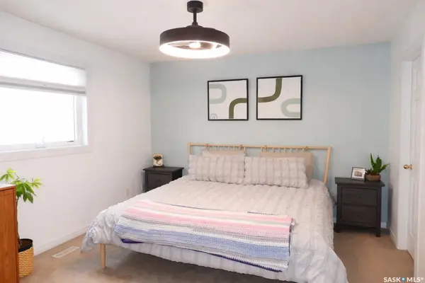 671 Fairbrother PLACE, Saskatoon, SK S7S 1J2