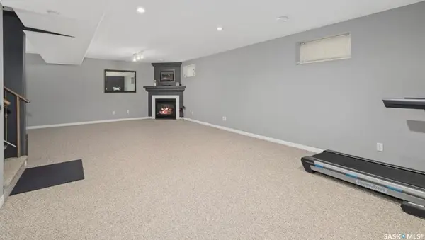 671 Fairbrother PLACE, Saskatoon, SK S7S 1J2