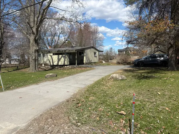 793 River RD, Blossom Park - Airport And Area, ON K4M 0T9