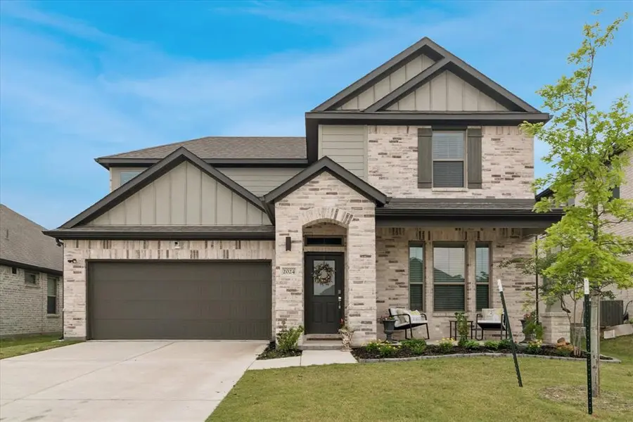 2024 Dovedale Drive, Forney, TX 75126