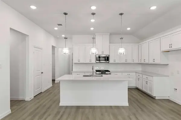 757 Waterhouse Lake Drive, Anna, TX 75409