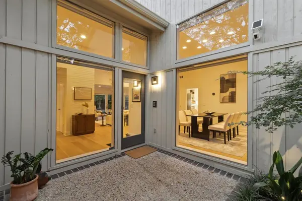 9616 Viewside Drive, Dallas, TX 75231